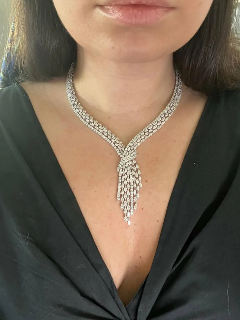 Ensemble collier et bracelet en or blanc et diamants haut de gamme