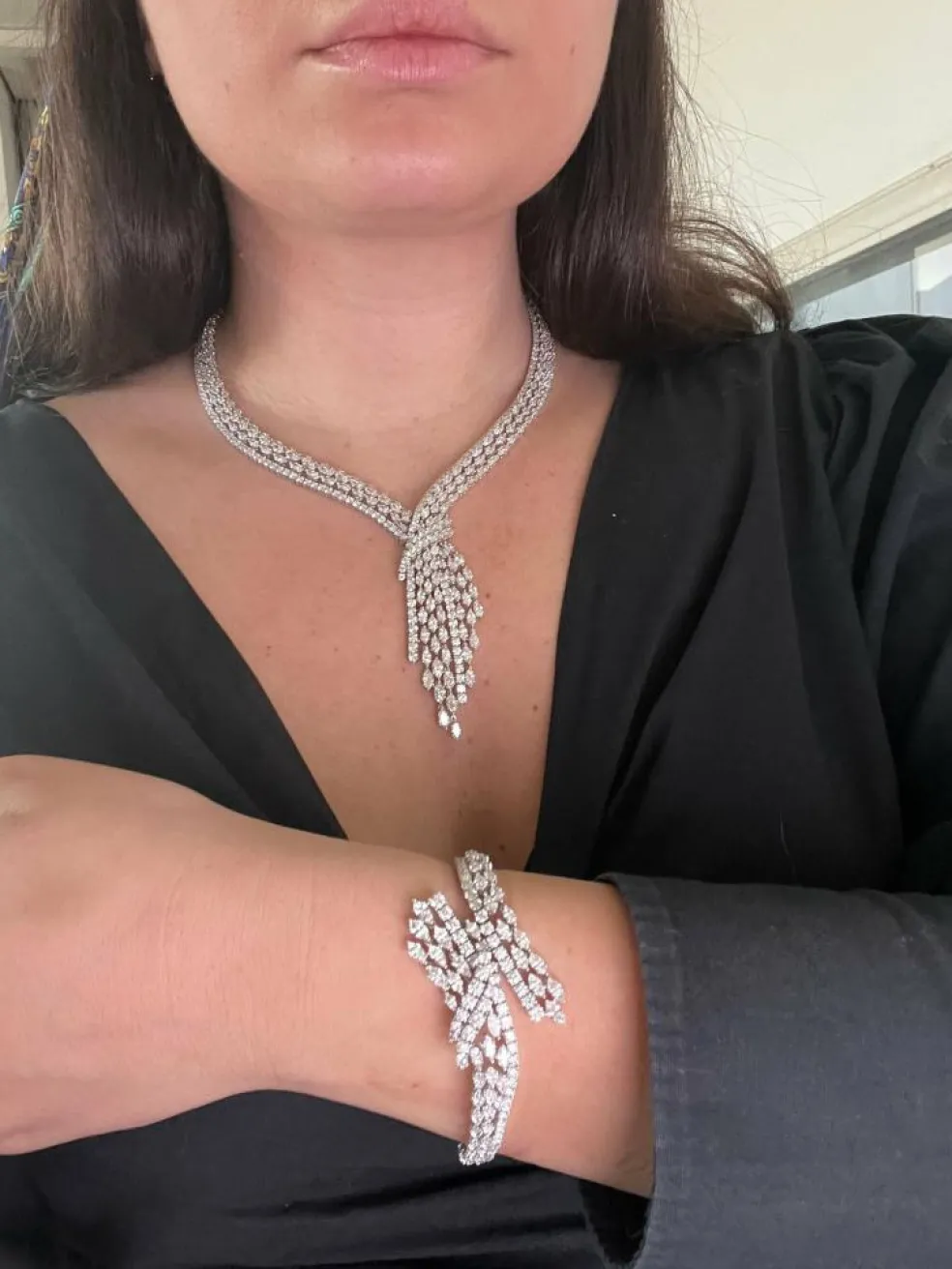 Ensemble collier et bracelet en or blanc et diamants haut de gamme