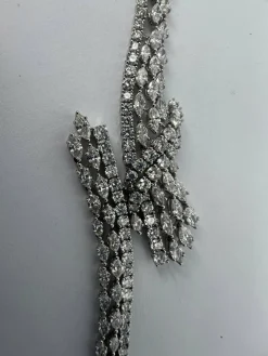 Ensemble collier et bracelet en or blanc et diamants haut de gamme
