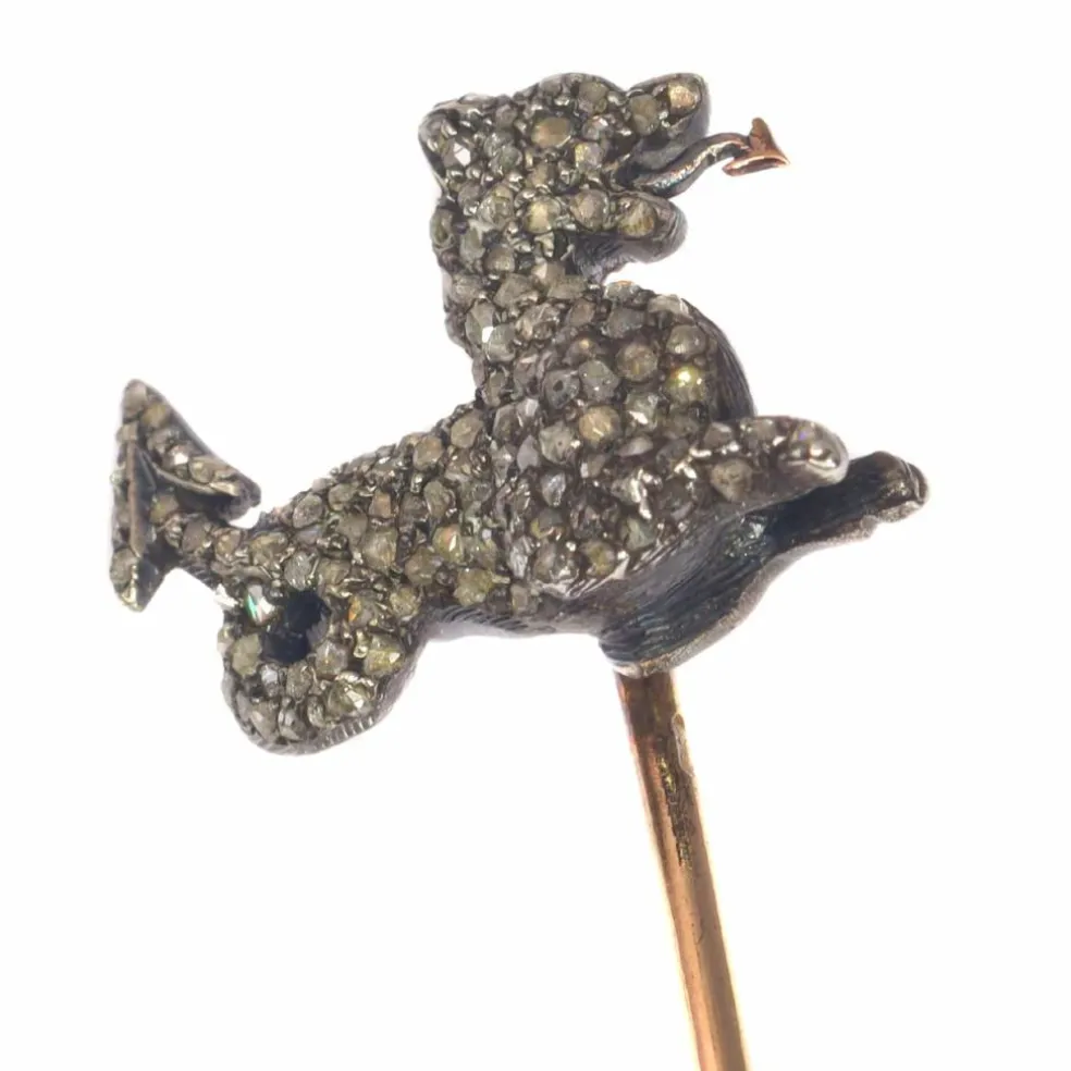 Epingle à cravate griffon chargée de diamants