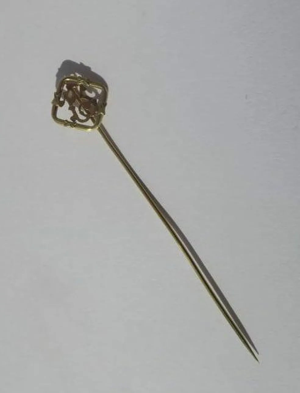Epingle chiffre 13 porte-bonheur XIXe