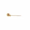 Epingle or jaune, rubis et diamants