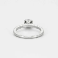FRED - DELPHINE - Bague solitaire, platine et diamants