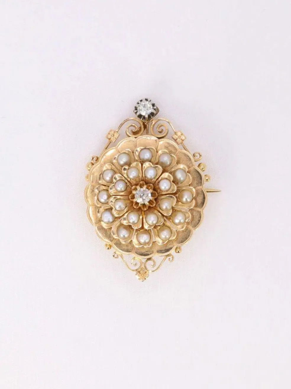 GEORGES BRUNET - Collier Napoléon III or jaune diamants perles fines
