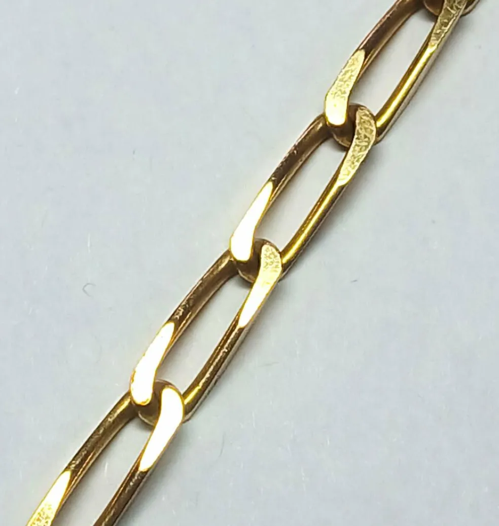 Gourmette or jaune, maille cheval