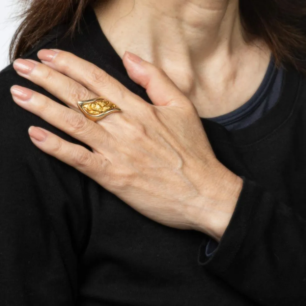 Grande bague en pépite d'or naturel