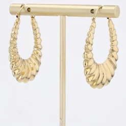 Grandes boucles d'oreilles créoles en or jaune godronné