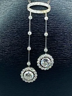 Important collier négligé en platine et diamants d’époque 1900