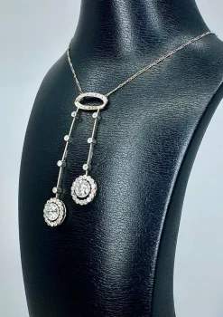 Important collier négligé en platine et diamants d’époque 1900