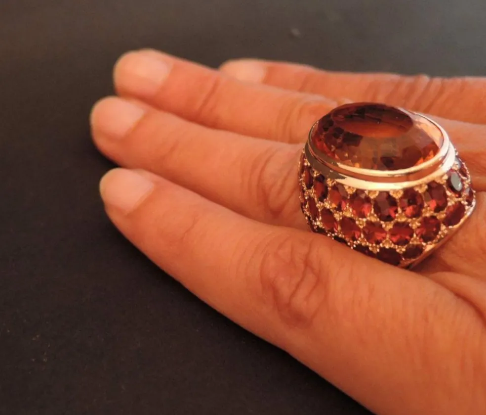 Importante Bague Citrine Et Grenats, Or Rose