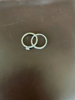 Jeu de deux bagues Or blanc et diamants