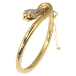 Jonc serti de diamants et de rubis