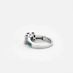 KORLOFF - Bague Saphirs et diamants sertis sur or blanc