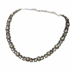 Élégance victorienne : un tour de cou en diamants et perles d'une grâce intemporelle
