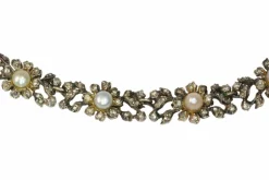Élégance victorienne : un tour de cou en diamants et perles d'une grâce intemporelle