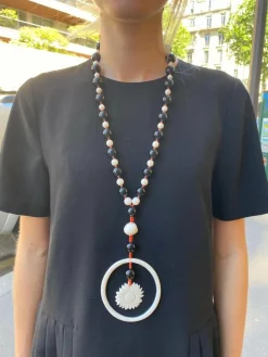 Long Sautoir Ivoire, onyx, Corail ancien