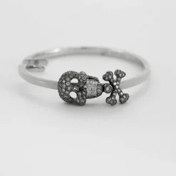 LYDIA COURTEILLE- Créoles Or gris, Agate blanche et Diamants