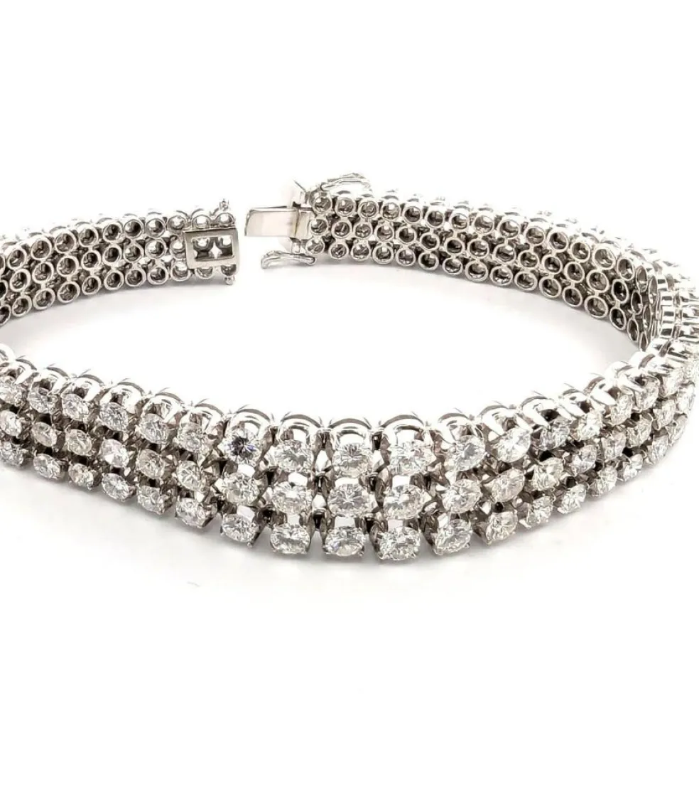 Magnifique bracelet en or massif 18 carats avec diamants