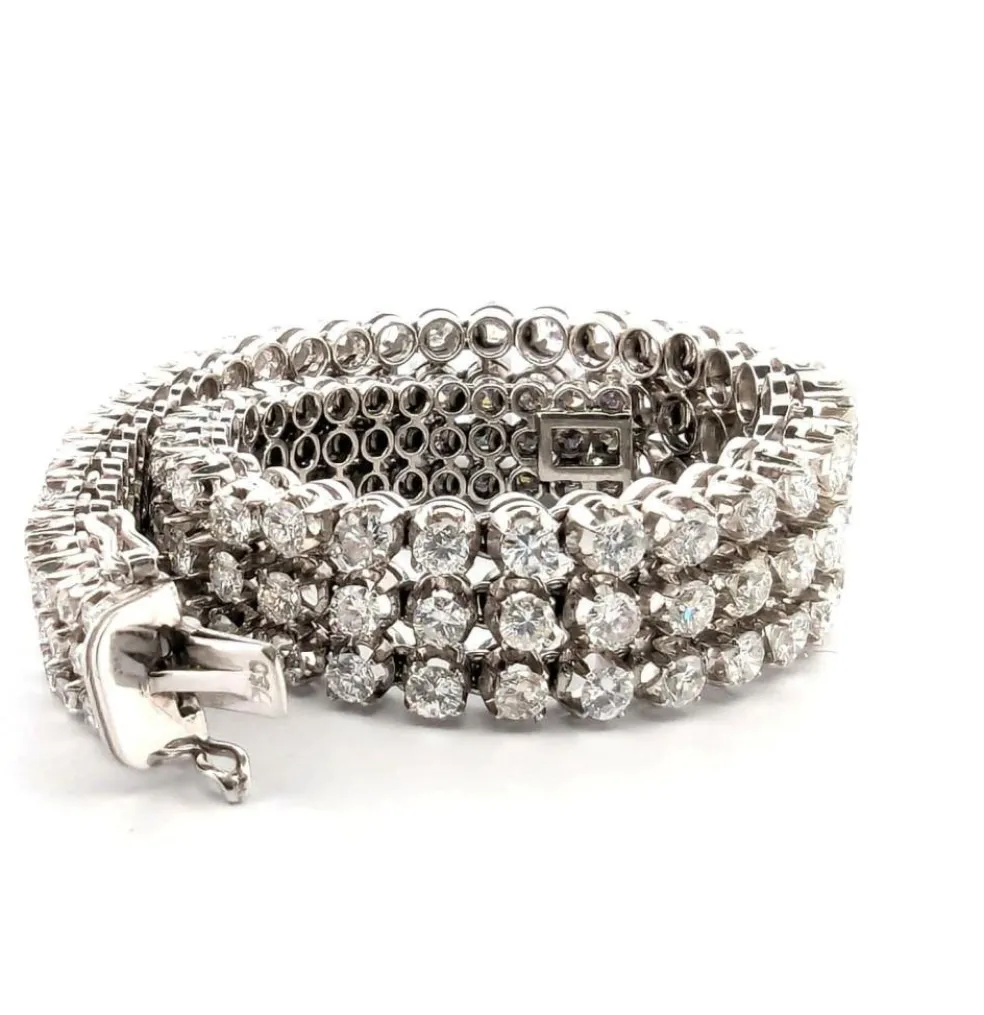 Magnifique bracelet en or massif 18 carats avec diamants