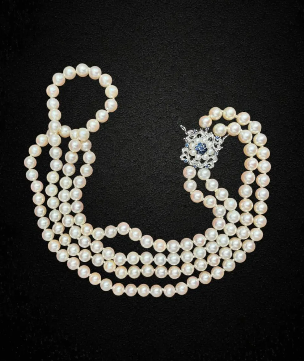 Magnifique collier de perles à double rang