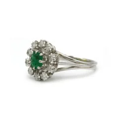 Marguerite - Or blanc diamants et émeraude