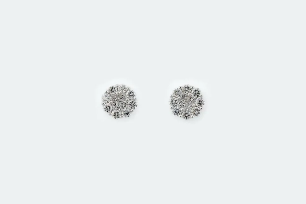 Marguerites en or blanc avec diamants