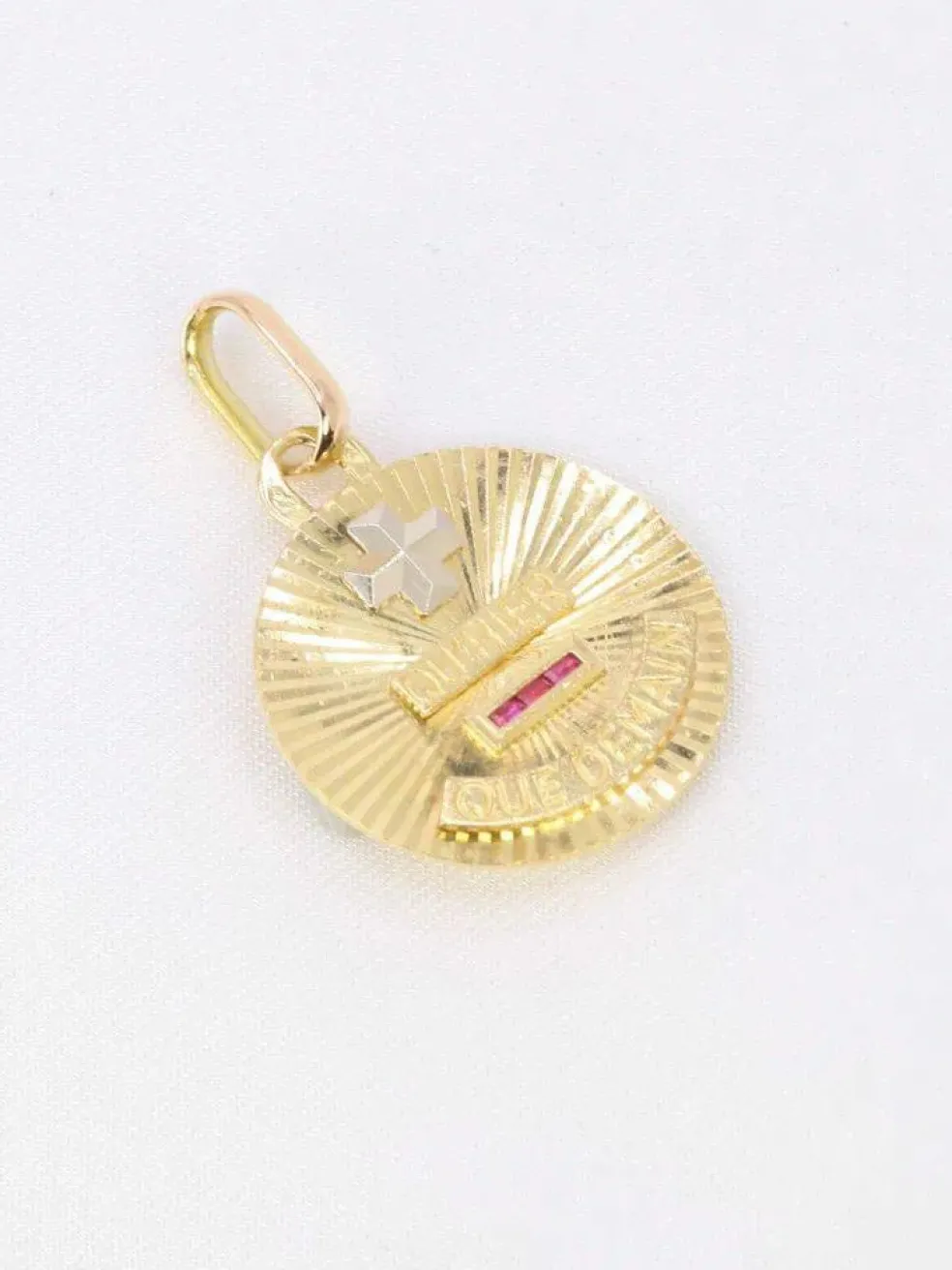 Médaille amour Augis ronde rayons Plus qu'hier moins que demain or jaune rubis