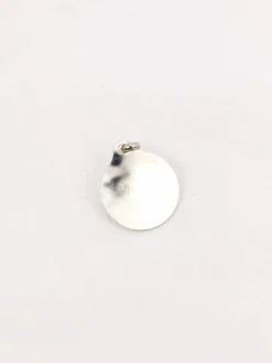 Médaille amour Augis ronde Plus qu'hier moins que demain or blanc diamant rubis