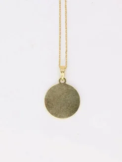 Médaille amour Augis ronde or et diamant, Plus qu’hier moins que demain