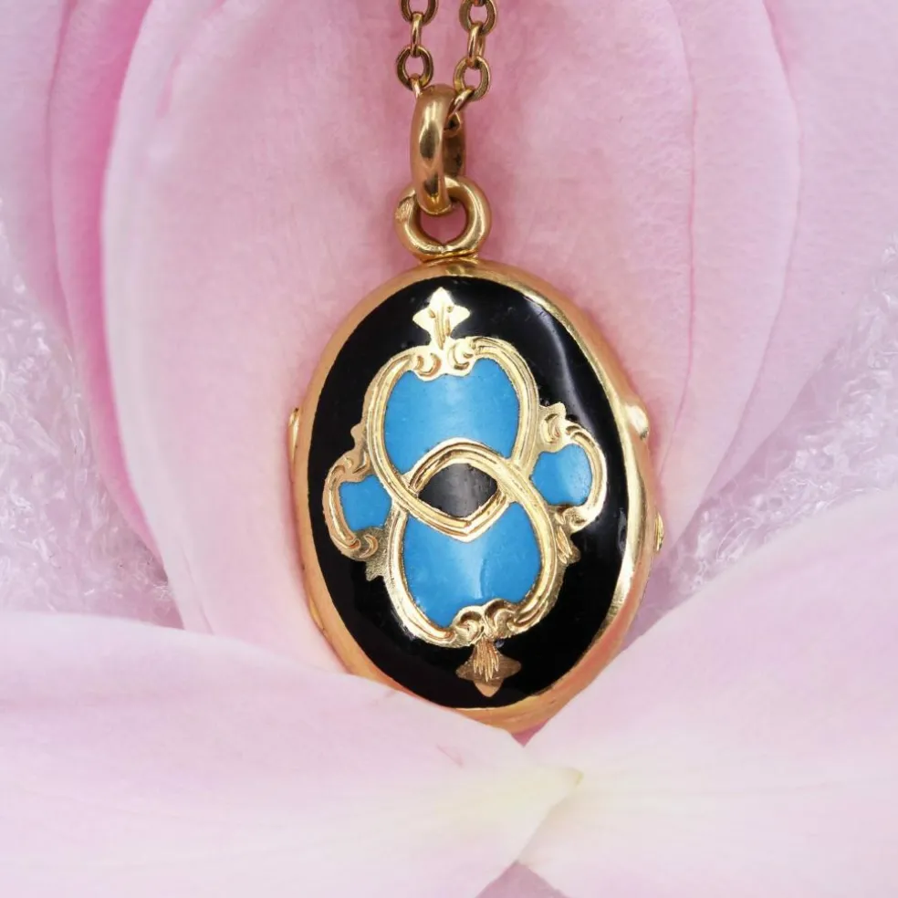 Médaille ancien en or émail noir et turquoise