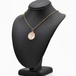 Médaille ancienne Vierge debout or rose