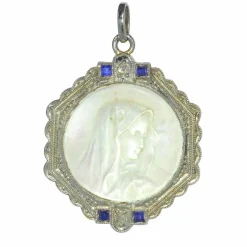 Médaille Art Déco Nacre Diamants Saphirs