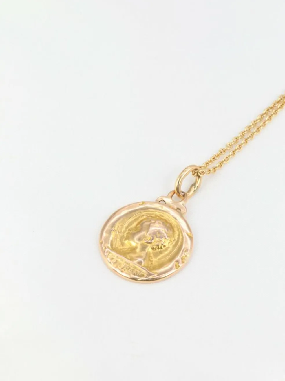 Médaille Art nouveau en or jaune