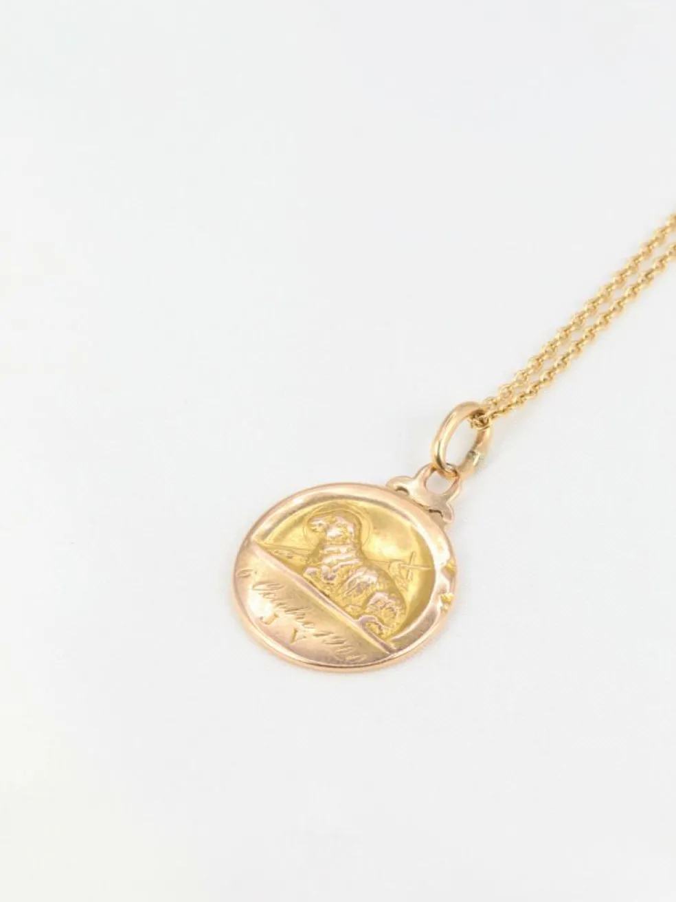 Médaille Art nouveau en or jaune