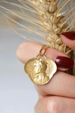 Médaille Art Nouveau Gloria par F. Rasumny sur or