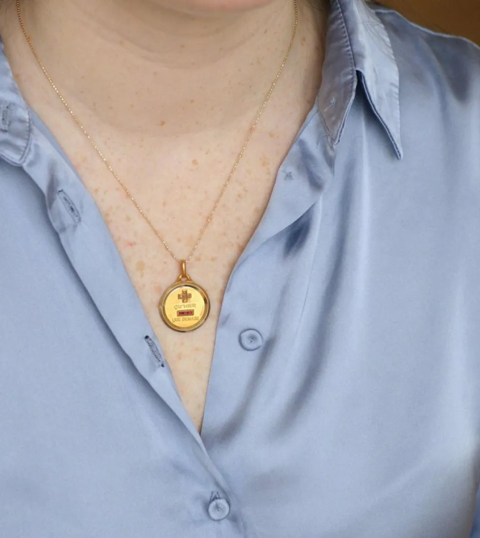 Médaille d'amour A.AUGIS en or jaune