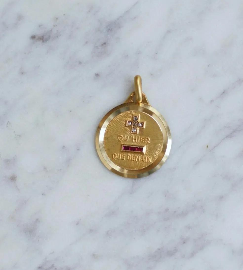 Médaille d'amour A.AUGIS en or jaune