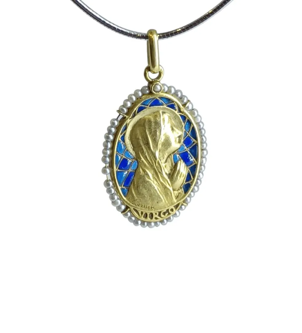 Médaille de baptême en or émail et perles