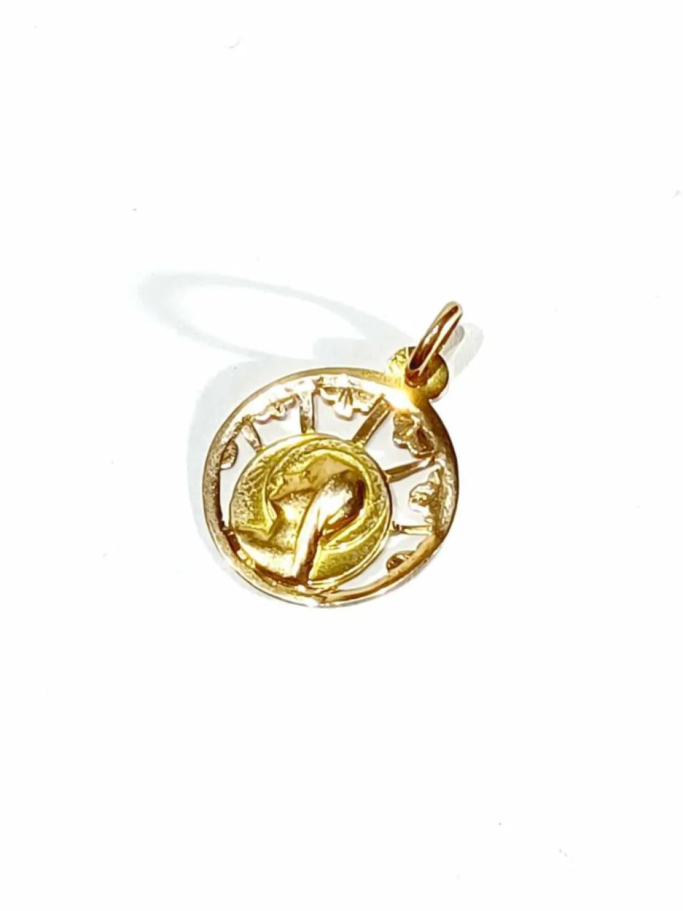 Médaille de la Vierge or rose
