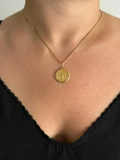Médaille du zodiac vierge or jaune