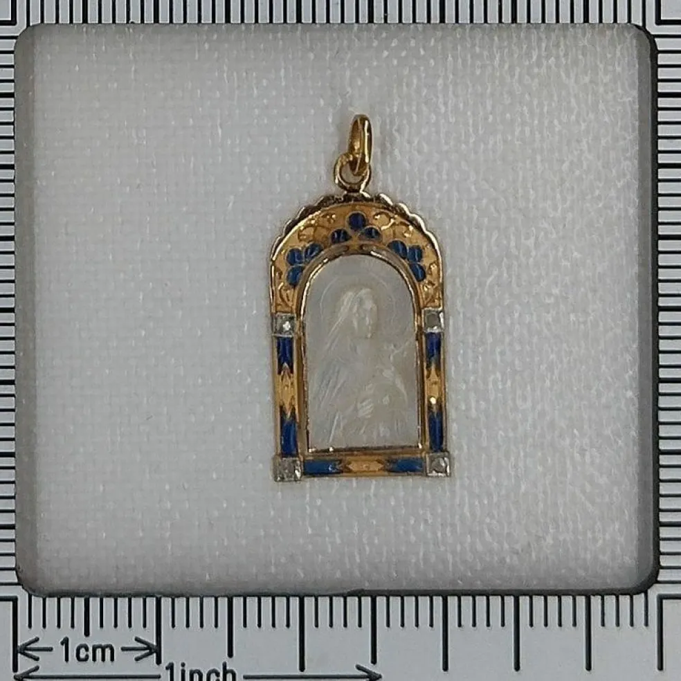 Médaille Nacre diamants émail plique-a-jour