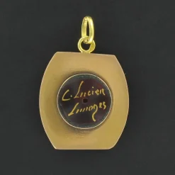 Médaille or et émail de Limoges
