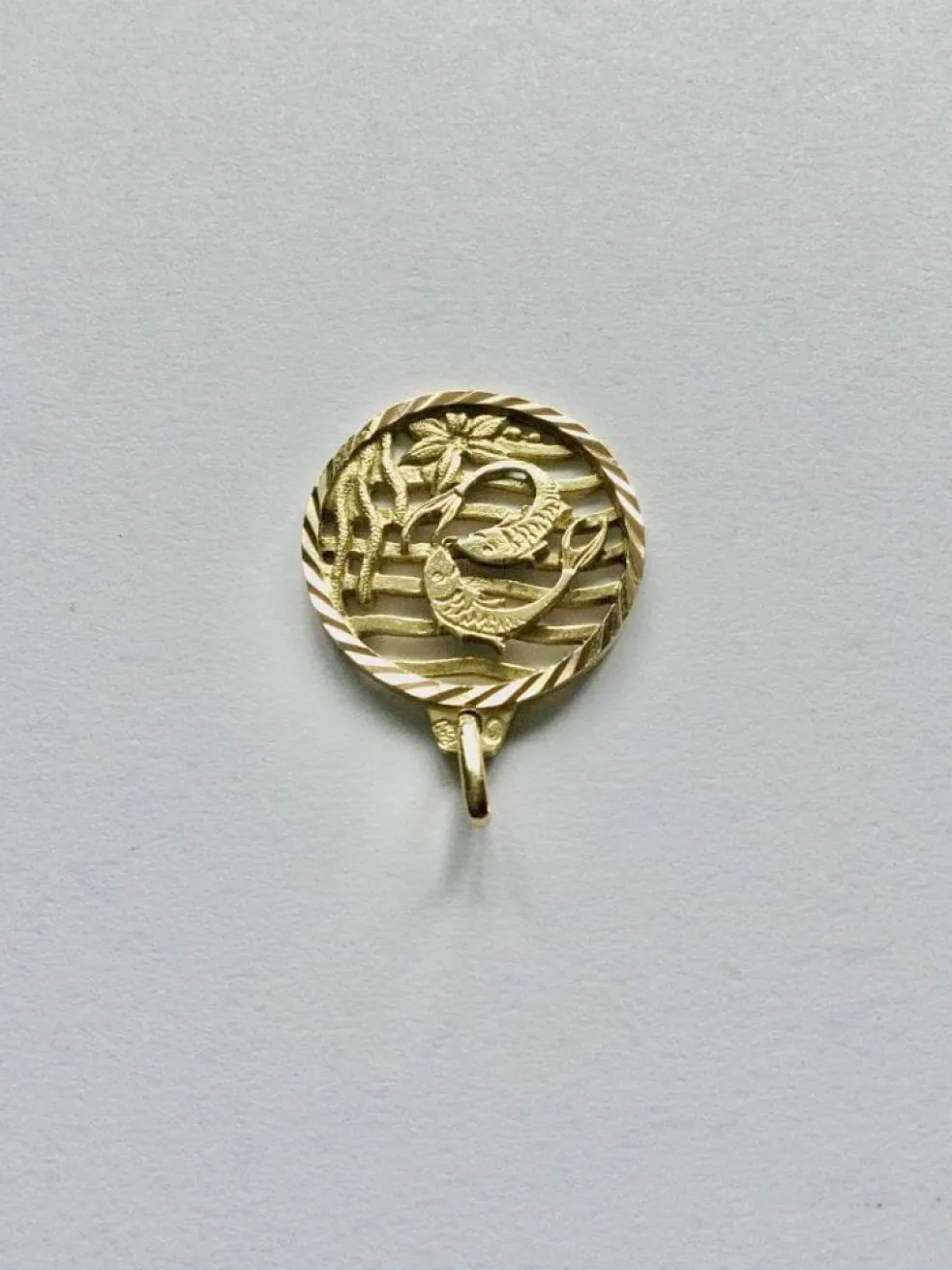Médaille Poisson Art Nouveau