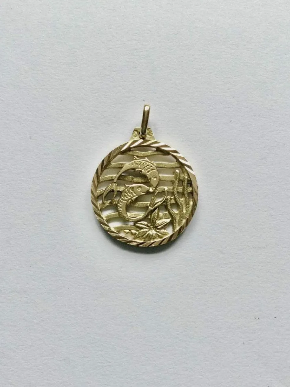 Médaille Poisson Art Nouveau