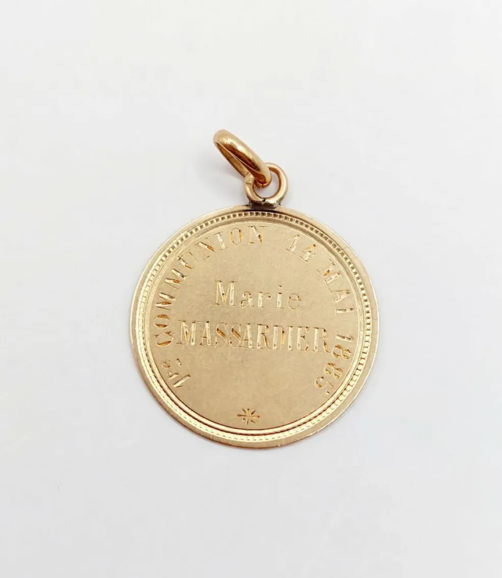 Médaille religieuse victorienne or rose 18k vierge et décorations finement ciselées (circa 1885)