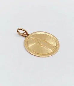Médaille religieuse victorienne or rose 18k vierge et décorations finement ciselées (circa 1885)