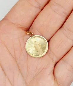 Médaille religieuse victorienne or rose 18k vierge et décorations finement ciselées (circa 1885)
