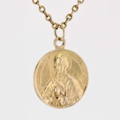Médaille Sainte Bernadette or jaune