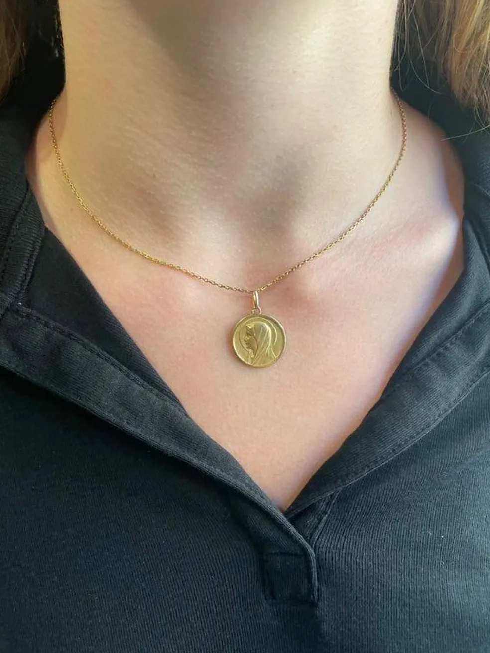 MÉDAILLE VIERGE ANCIENNE NACRE