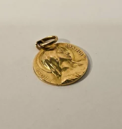 Médaille Vierge Marie Rosa Mystica